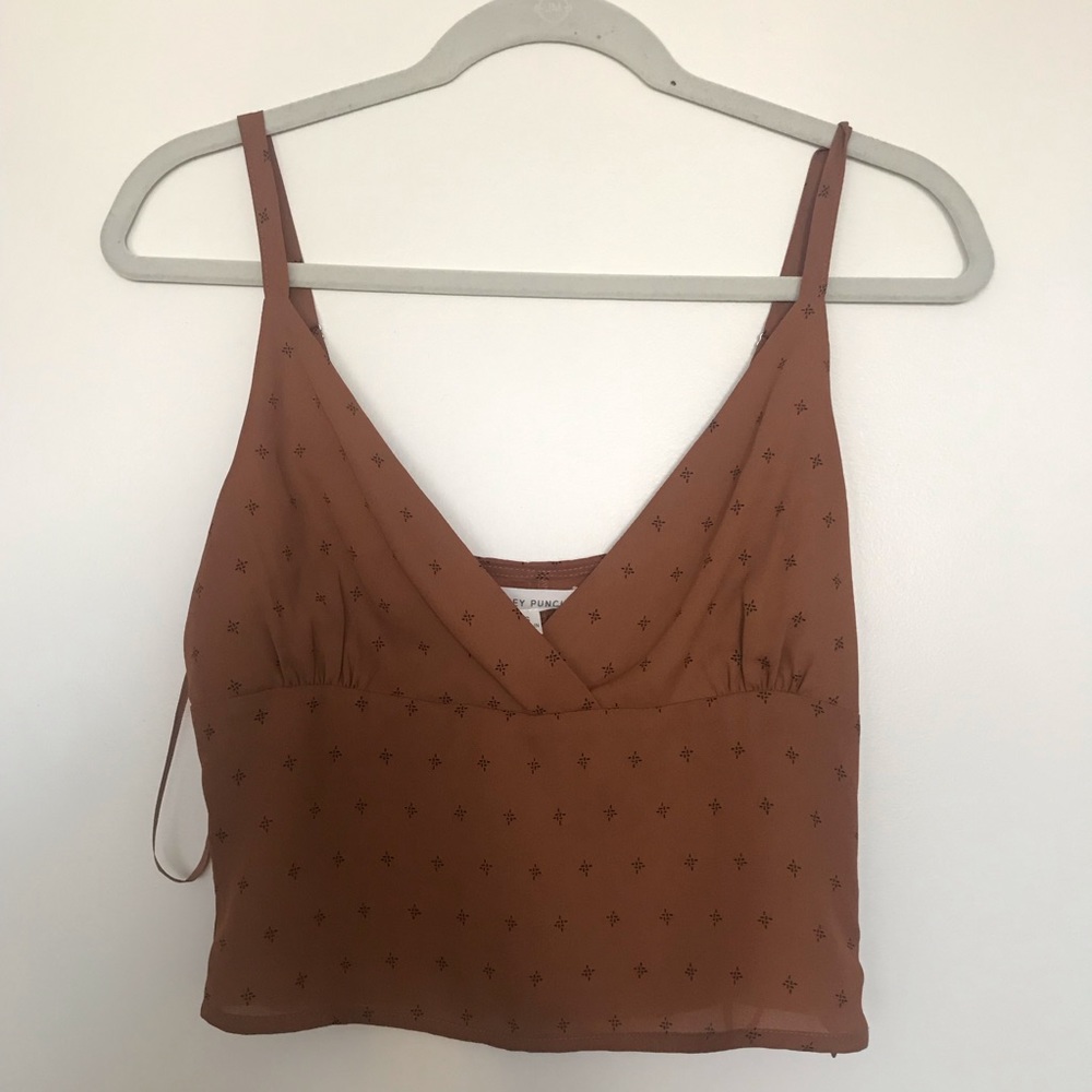 TAN WOVEN PRINTED WRAP FRONT TOP